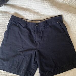 Columbia Shorts - 36w. 8l. Very good condition.
